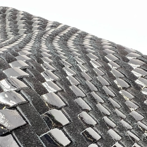 Cole Haan Genevieve Weave Large Triangle Tote Black Suede & Patent Leather EUC - Picture 7 of 9